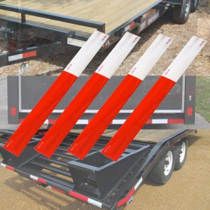 101002F 12V LED Submersible Low Profile Rectangular Trailer Lights With 4 Reflective Strips